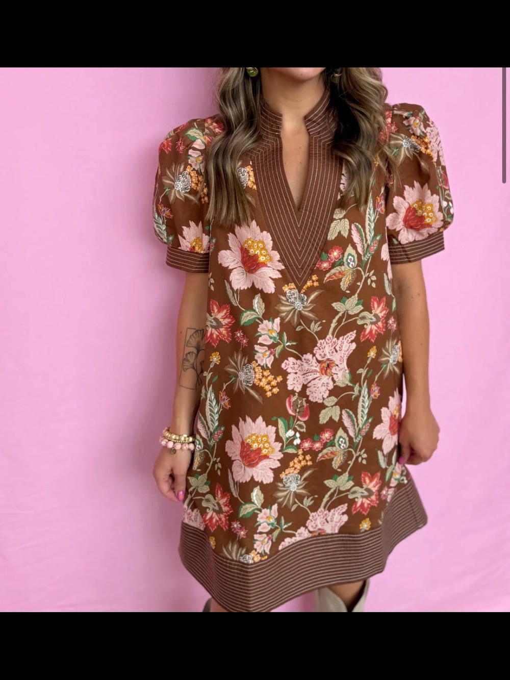 Brown Floral V-Neck Puff Sleeve Dress